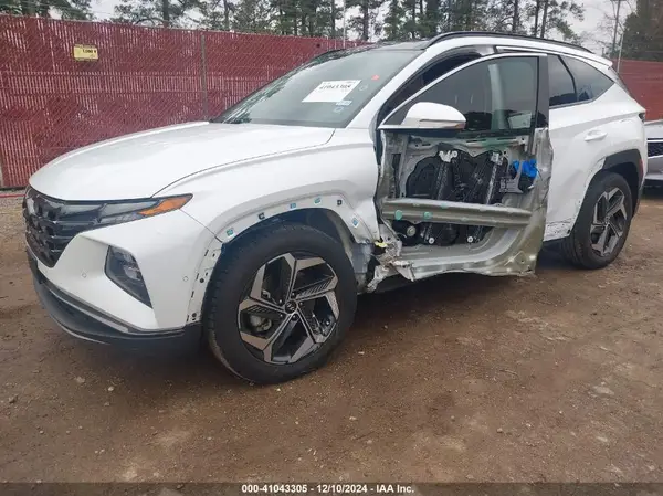 5NMJE3AE9NH047598 2022 HYUNDAI TUCSON - Image 2