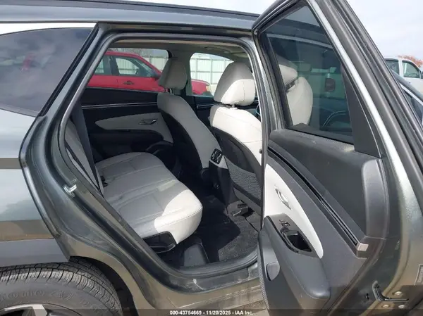 5NMJE3AEXNH143708 2022 HYUNDAI TUCSON - Image 8