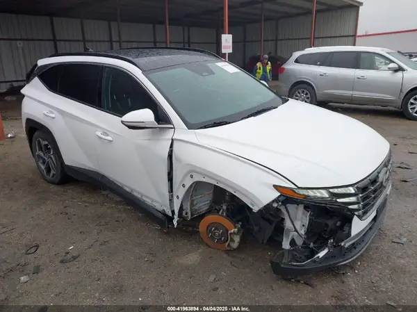 5NMJE3AEXPH236828 2023 HYUNDAI TUCSON - Image 1