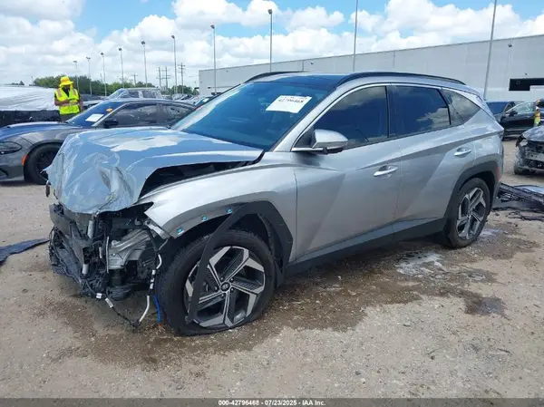 5NMJE3DE2RH364222 2024 HYUNDAI TUCSON - Image 2