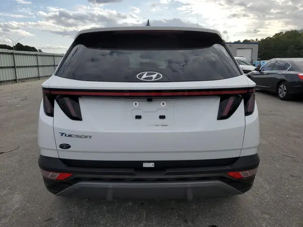 2024 HYUNDAI TUCSON auction photo 6