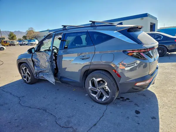 5NMJE3DE4RH318553 2024 HYUNDAI TUCSON - Image 2
