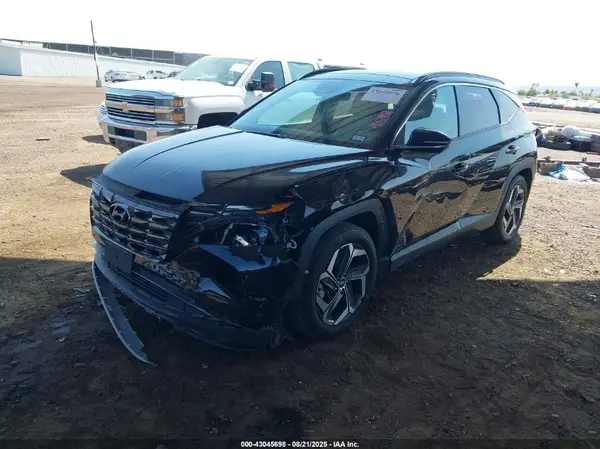 5NMJE3DE7RH361526 2024 HYUNDAI TUCSON - Image 2