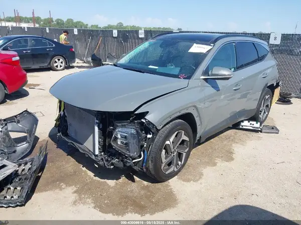 5NMJE3DE7RH401636 2024 HYUNDAI TUCSON - Image 2
