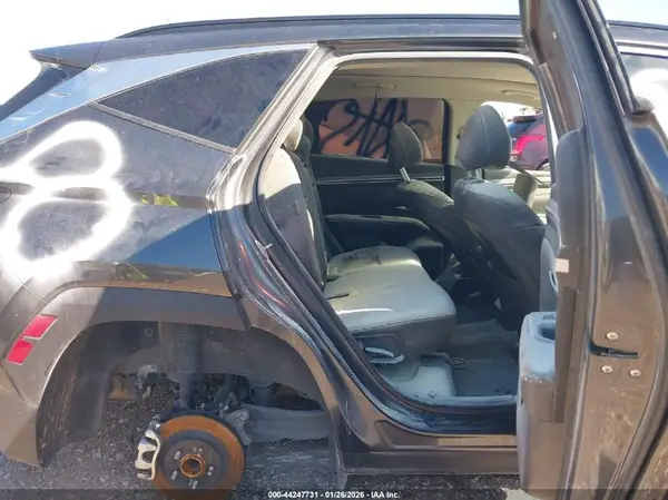 5NMJE3DE8RH317972 2024 HYUNDAI TUCSON - Image 3