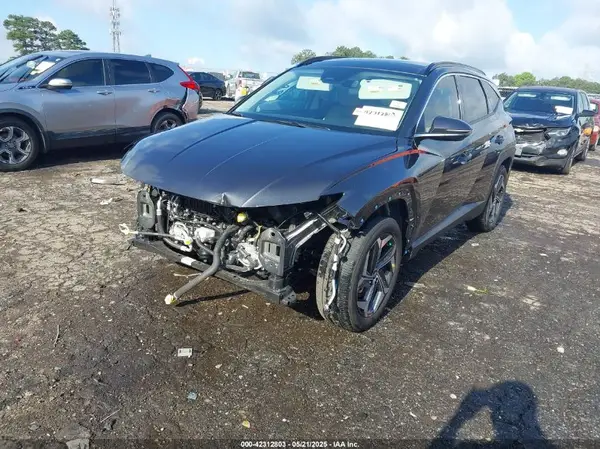 5NMJE3DE8RH329670 2024 HYUNDAI TUCSON - Image 2