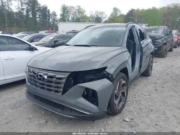 5NMJE3DE9RH368882 2024 HYUNDAI TUCSON - Image 2