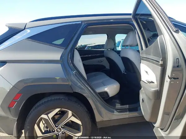 5NMJE3DE9RH390266 2024 HYUNDAI TUCSON - Image 8