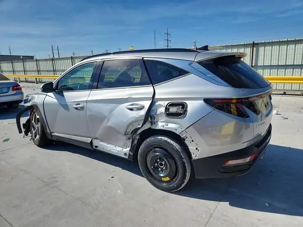 5NMJE3DEXRH390518 2024 HYUNDAI TUCSON - Image 2