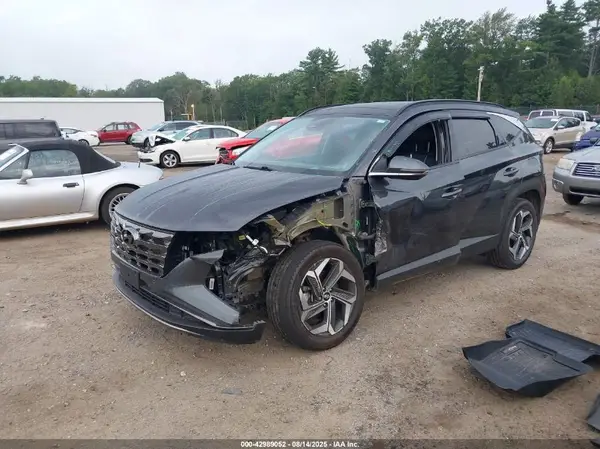 5NMJECAE0PH243786 2023 HYUNDAI TUCSON - Image 2