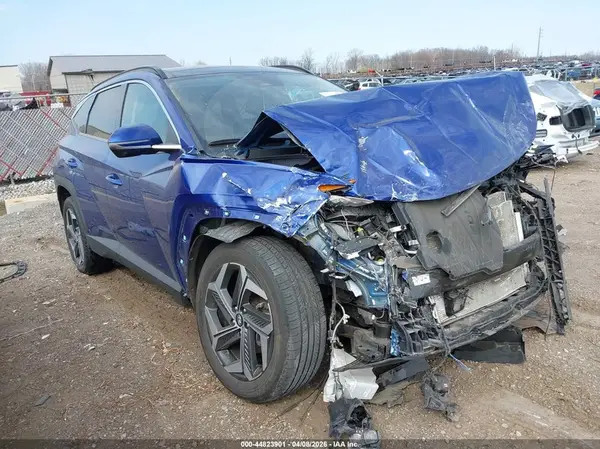 5NMJECAE1NH017611 2022 HYUNDAI TUCSON - Image 1