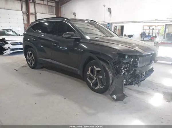 5NMJECAE1NH111214 2022 HYUNDAI TUCSON - Image 1