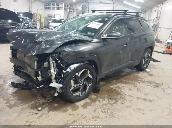 5NMJECAE1NH147534 2022 HYUNDAI TUCSON - Image 2