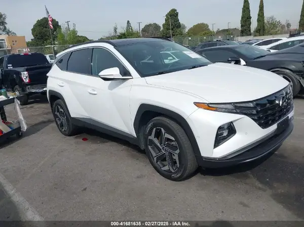 5NMJECAE2NH061536 2022 HYUNDAI TUCSON - Image 1