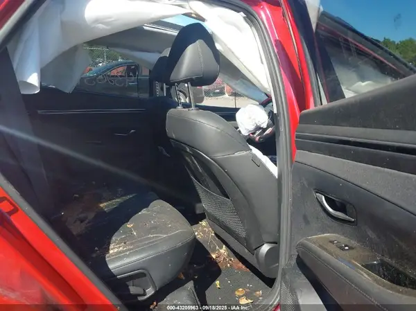 5NMJECAE5NH023847 2022 HYUNDAI TUCSON - Image 8