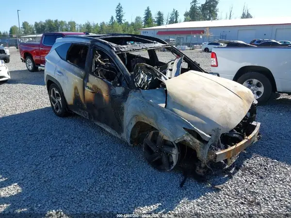 5NMJECAE5NH114388 2022 HYUNDAI TUCSON - Image 1