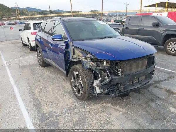 5NMJECAE7NH157260 2022 HYUNDAI TUCSON - Image 1