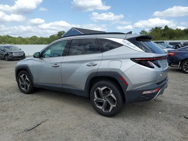 5NMJECAE8NH024975 2022 HYUNDAI TUCSON - Image 2