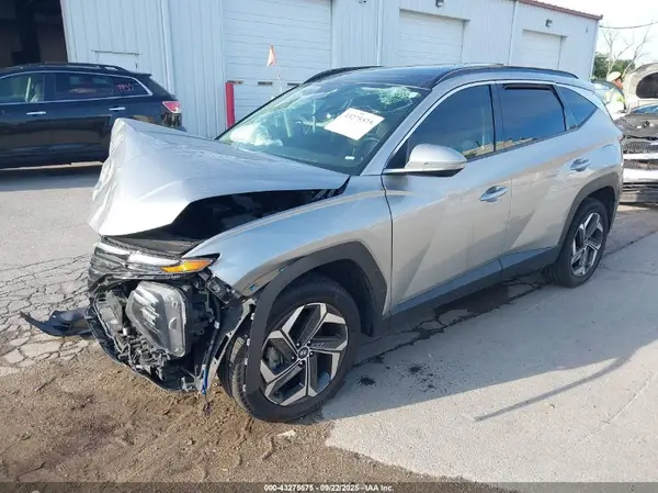5NMJECAE8NH030565 2022 HYUNDAI TUCSON - Image 2