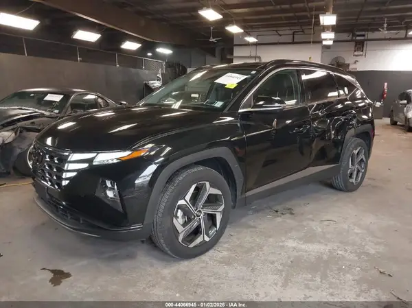 5NMJECAE8PH253725 2023 HYUNDAI TUCSON - Image 2