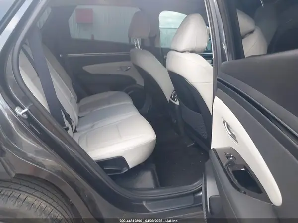 5NMJECDE1RH341952 2024 HYUNDAI TUCSON - Image 8