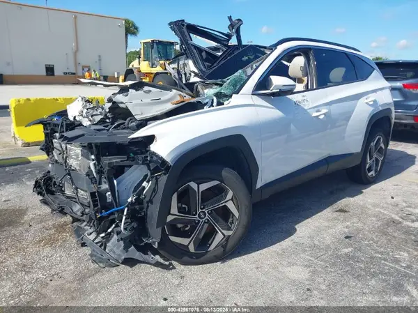 5NMJECDE1RH360873 2024 HYUNDAI TUCSON - Image 2