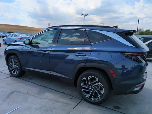 5NMJECDE4SH564587 2025 HYUNDAI TUCSON - Image 2