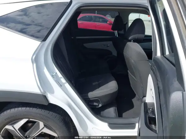 5NMJF3AE1NH041873 2022 HYUNDAI TUCSON - Image 8