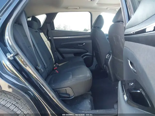 5NMJF3AE3NH106772 2022 HYUNDAI TUCSON - Image 8