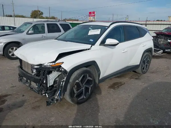 5NMJF3AE4NH108918 2022 HYUNDAI TUCSON - Image 2