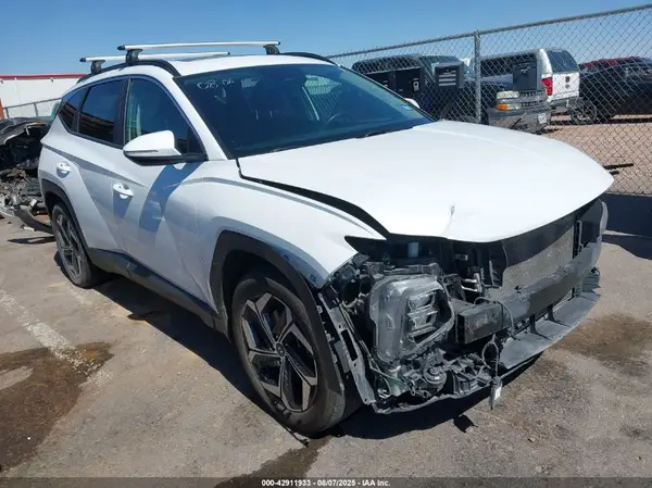 5NMJF3AE5NH145024 2022 HYUNDAI TUCSON - Image 1