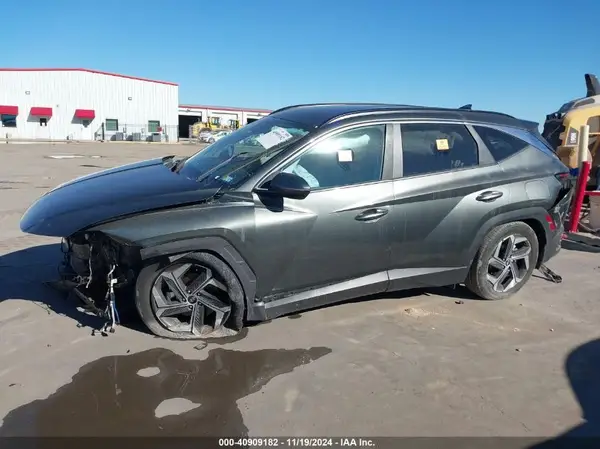 5NMJF3AE5PH189981 2023 HYUNDAI TUCSON - Image 2