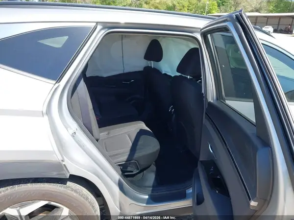 5NMJF3AE6NH067627 2022 HYUNDAI TUCSON - Image 8