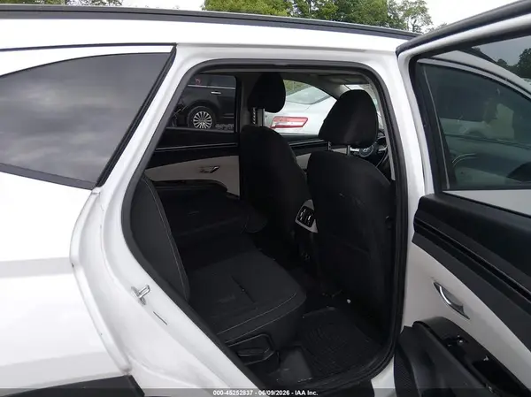 5NMJF3AE6NH122917 2022 HYUNDAI TUCSON - Image 8
