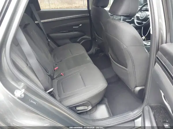 5NMJF3AE8NH006957 2022 HYUNDAI TUCSON - Image 8