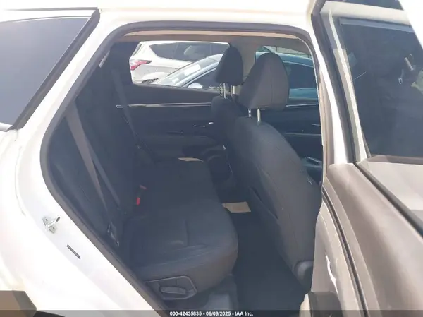 5NMJF3AE8NH050845 2022 HYUNDAI TUCSON - Image 8