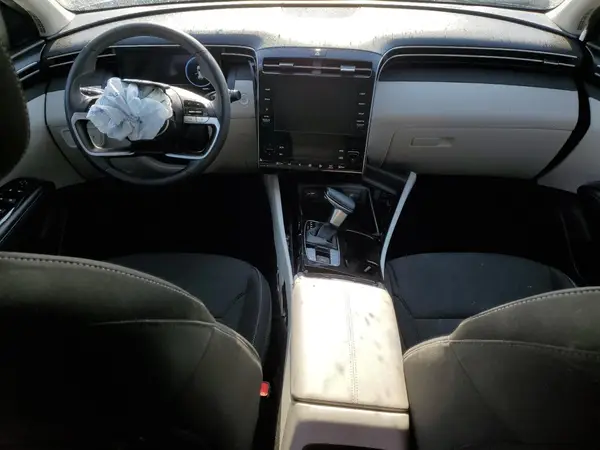 5NMJF3AE8NH069105 2022 HYUNDAI TUCSON - Image 8