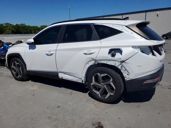 5NMJF3AE8NH115421 2022 HYUNDAI TUCSON - Image 2