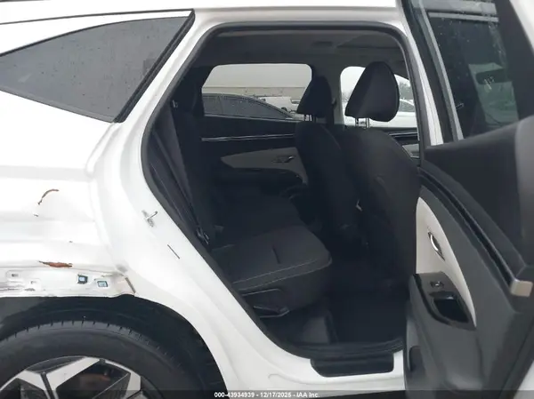 5NMJF3AE9NH057318 2022 HYUNDAI TUCSON - Image 8