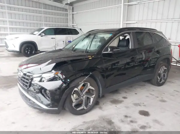 5NMJF3AE9PH236638 2023 HYUNDAI TUCSON - Image 2