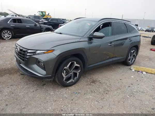 5NMJF3AEXNH105523 2022 HYUNDAI TUCSON - Image 2