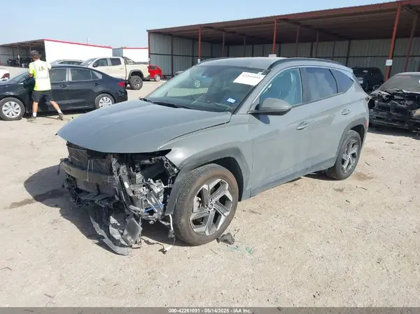 5NMJF3DE5RH438634 2024 HYUNDAI TUCSON - Image 2