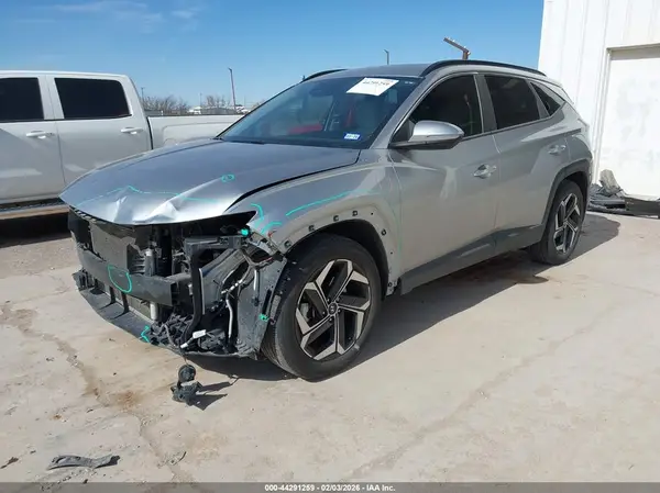 5NMJF3DE8RH389882 2024 HYUNDAI TUCSON - Image 2
