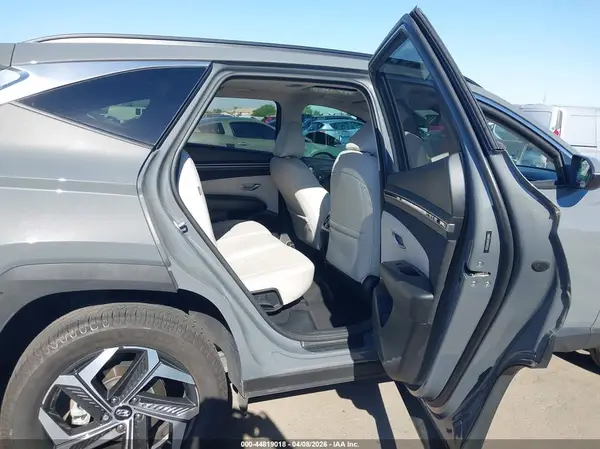 5NMJF3DE9RH321378 2024 HYUNDAI TUCSON - Image 8