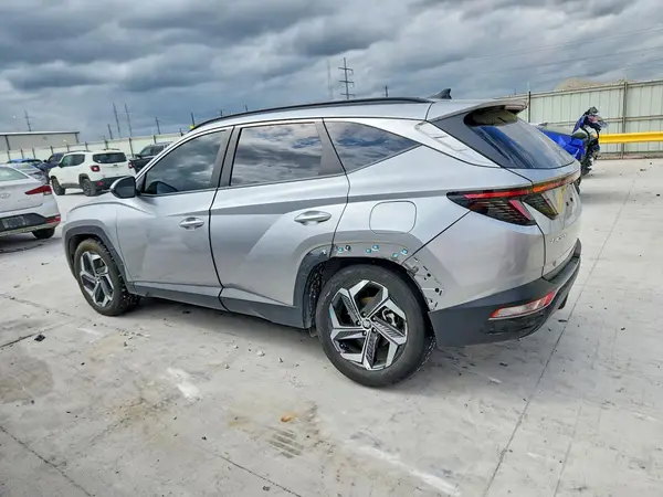 5NMJF3DE9RH357104 2024 HYUNDAI TUCSON - Image 2