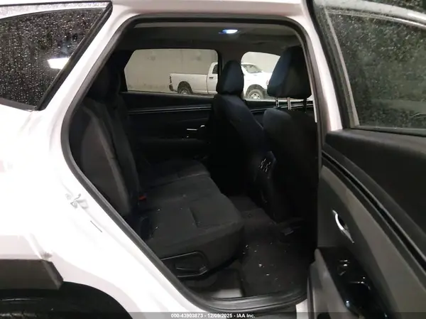 5NMJFCAE0NH108365 2022 HYUNDAI TUCSON - Image 8