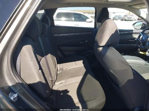 5NMJFCAE0NH160563 2022 HYUNDAI TUCSON - Image 8