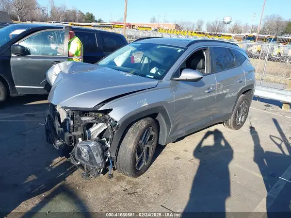 5NMJFCAE0PH265705 2023 HYUNDAI TUCSON - Image 2