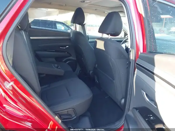 5NMJFCAE2NH068323 2022 HYUNDAI TUCSON - Image 8