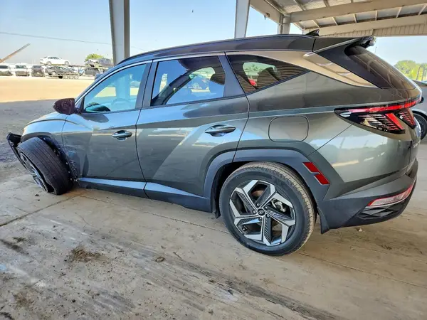 5NMJFCAE2PH211855 2023 HYUNDAI TUCSON - Image 2
